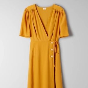 ARITIZIA WILFRED MIRABELLE DRESS SZ 8 IN CAIRO GOLD